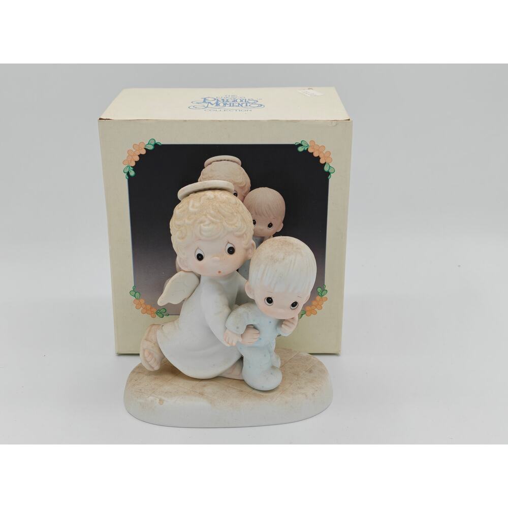 Precious Moments Babys First Step Figurine‎ E-2840 1983 Enesco Porcelain
